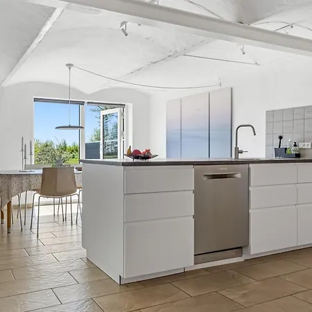 Holiday home Ilsebeth - 400m From The Sea By Interhome *